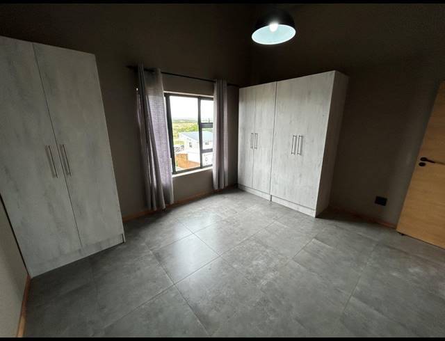 3 BEDROOM HOUSE FOR SALE IN PARADISE BEACH
